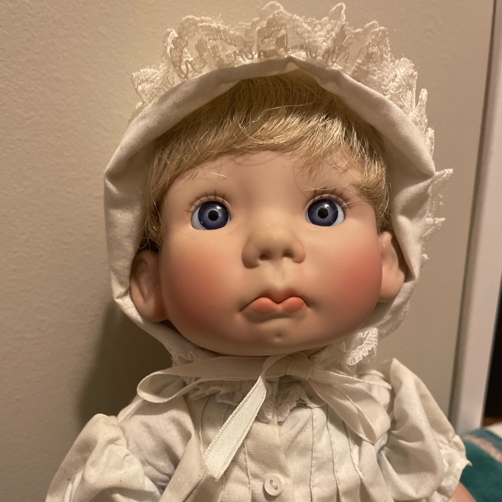 Vintage Lee Middleton Originals "Little Angel Face" 1979